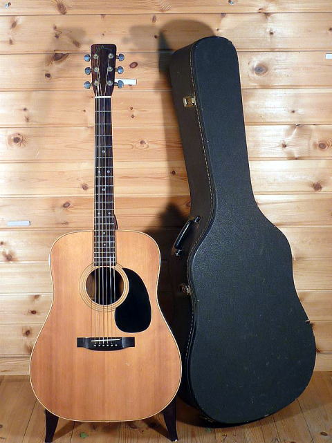 新着 Aria Dreadnought D50 NATURAL 70S 松岡 アコースティックギター